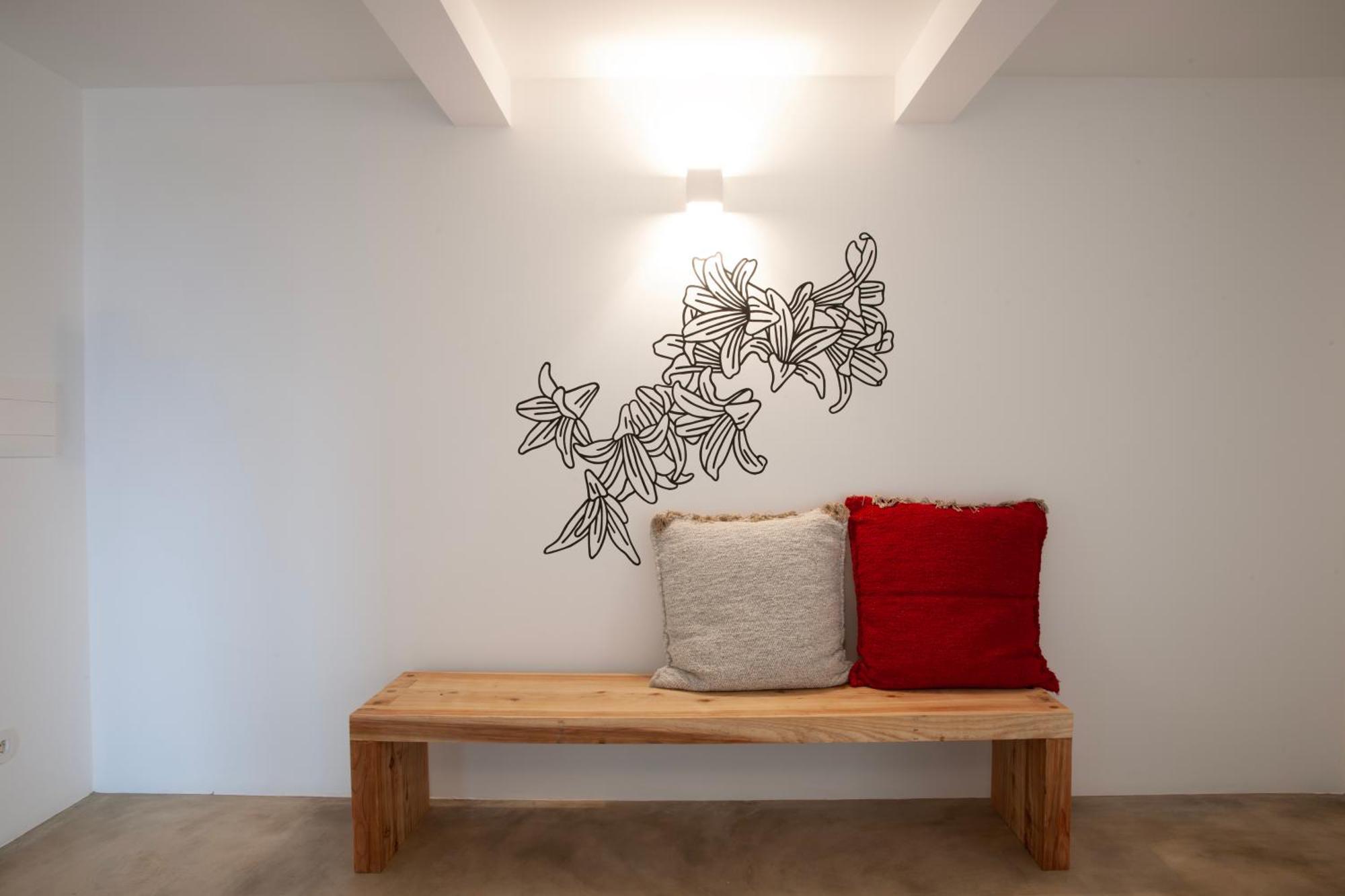 Angra + Apartment Angra do Heroísmo Екстериор снимка